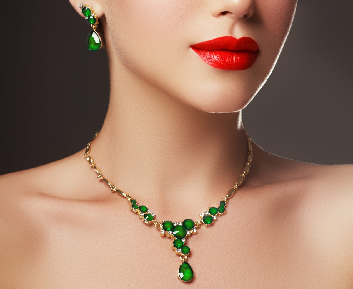 エメラルドジュエリー