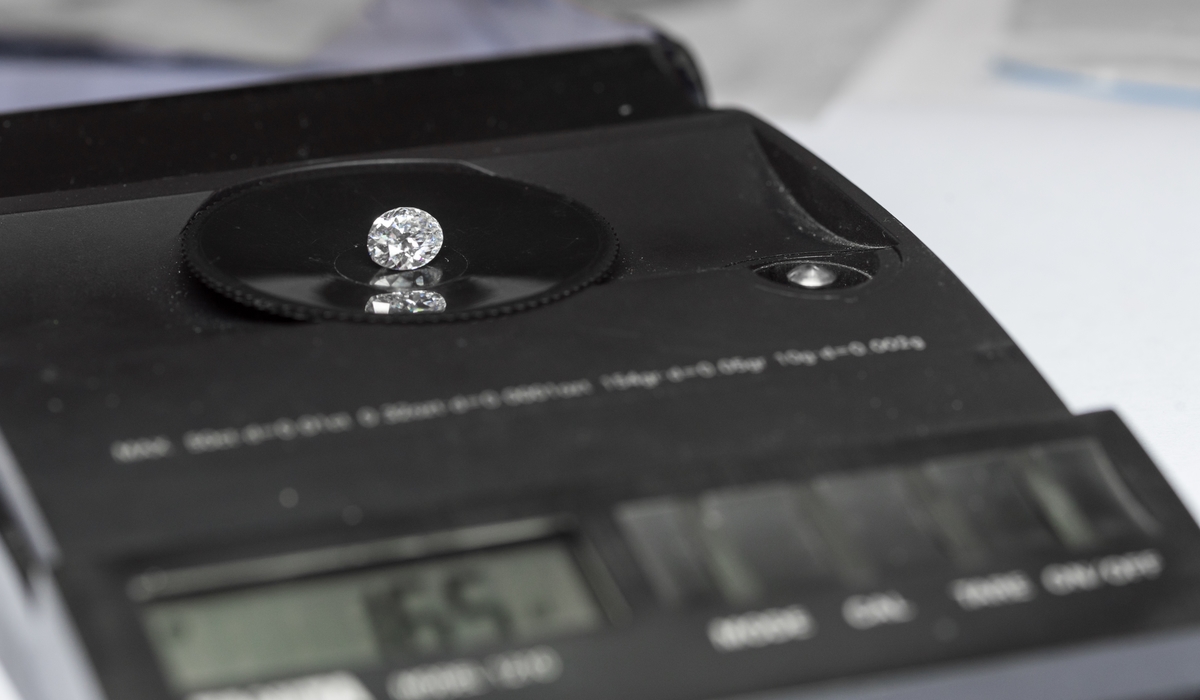 ダイヤモンド重さ