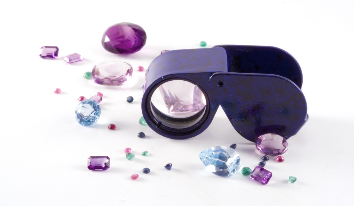 カラーストーンルーペ