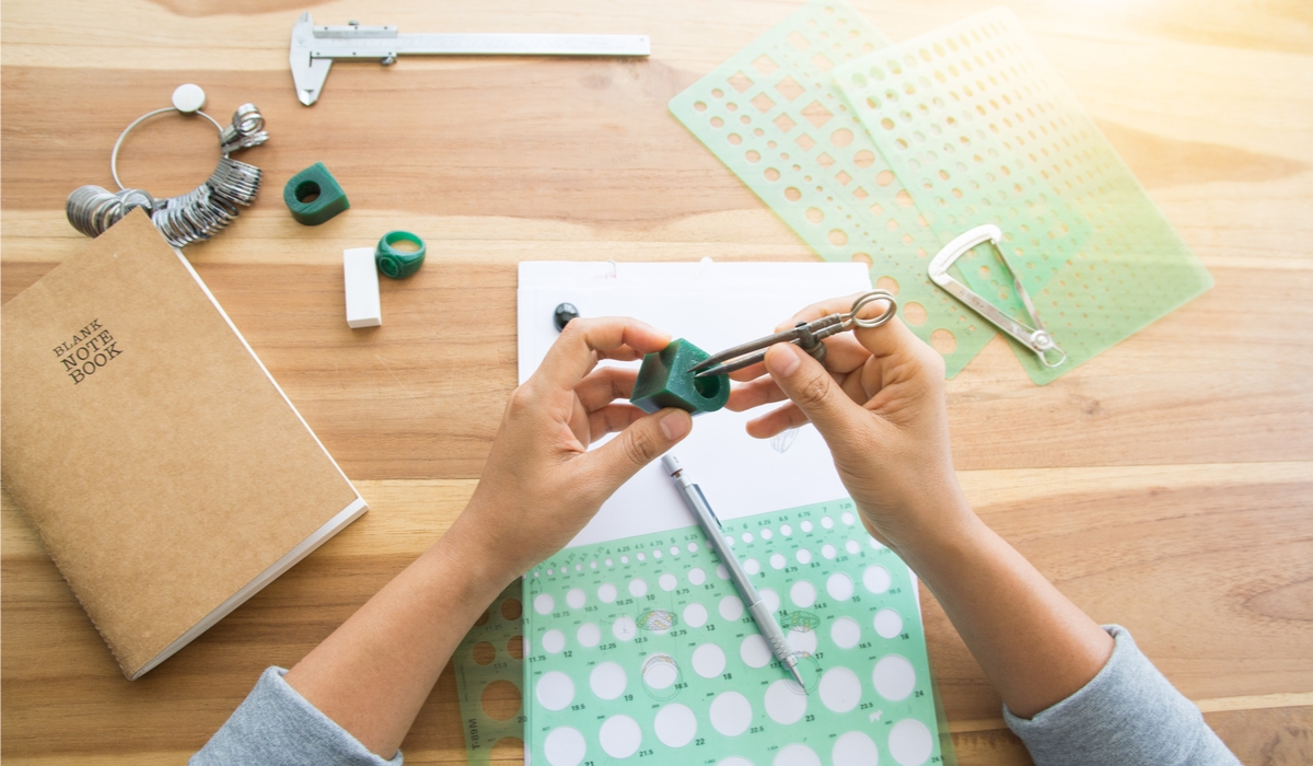 ジュエリーデザイン