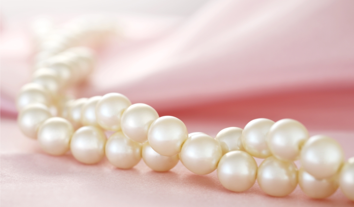 真珠のネックレス３