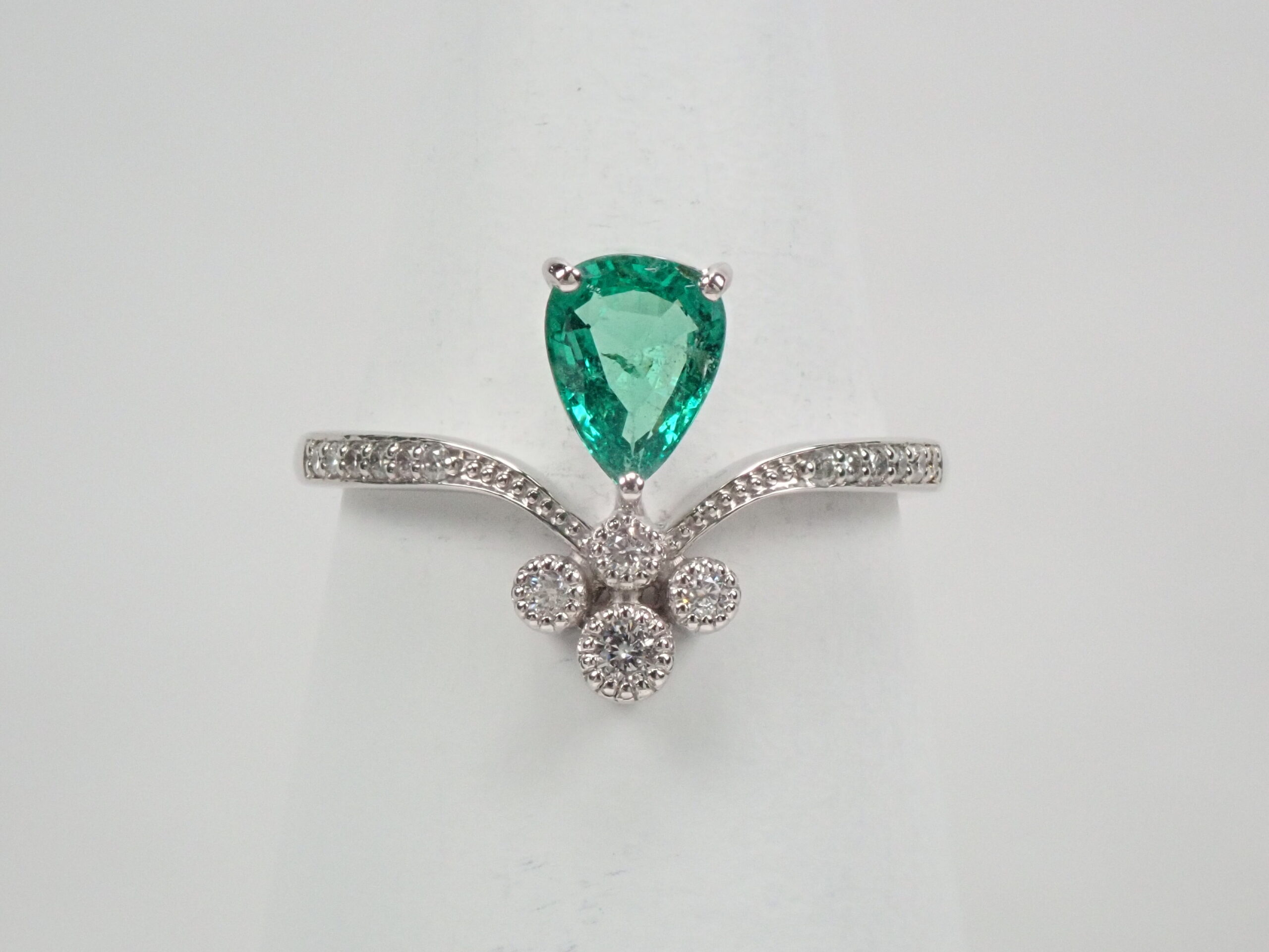 ザンビア産エメラルド　リング