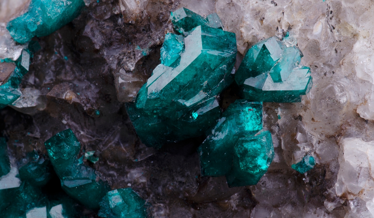 ダイオプテーズ原石３