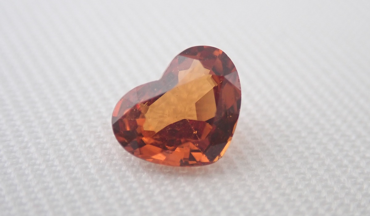 スペサルティンガーネット　ルース