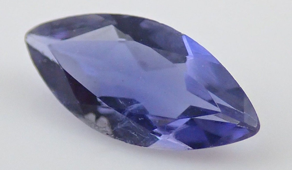 アイオライト　ルース