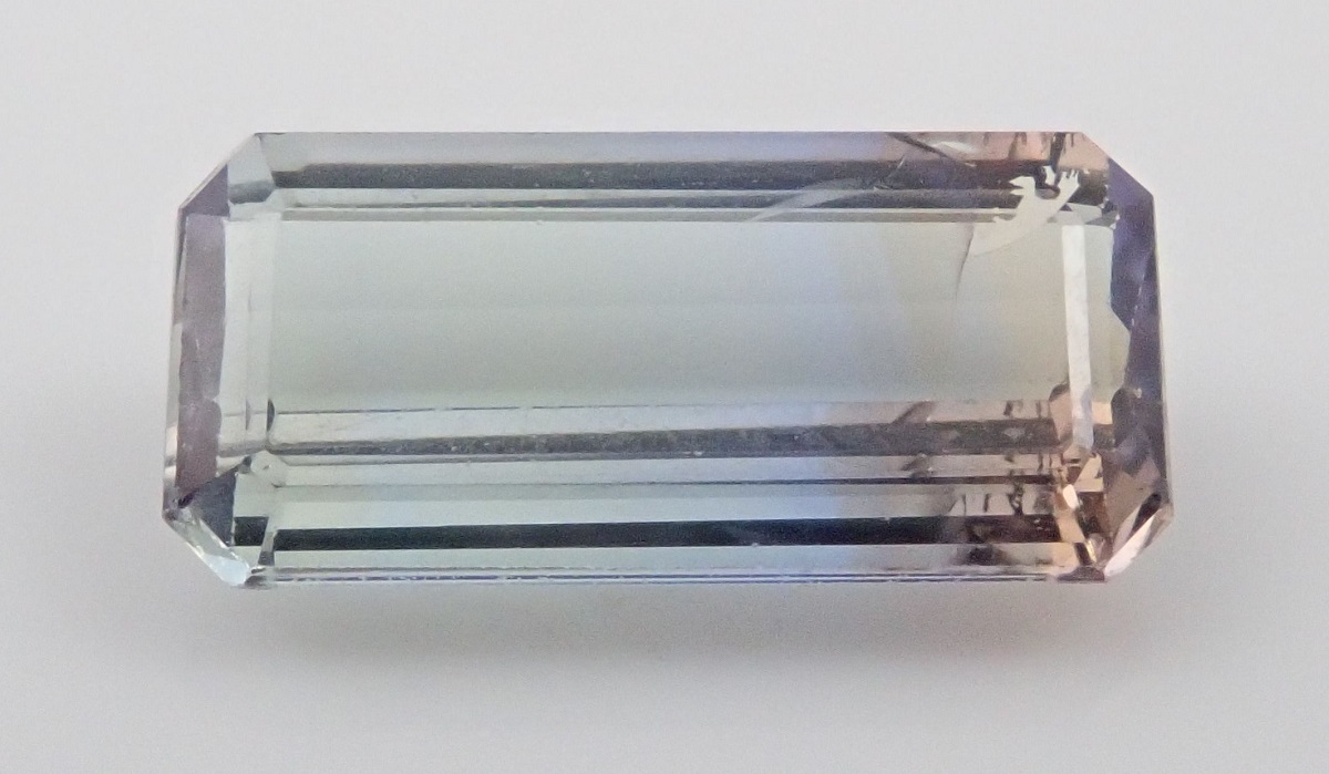 バイカラーゾイサイト　ルース