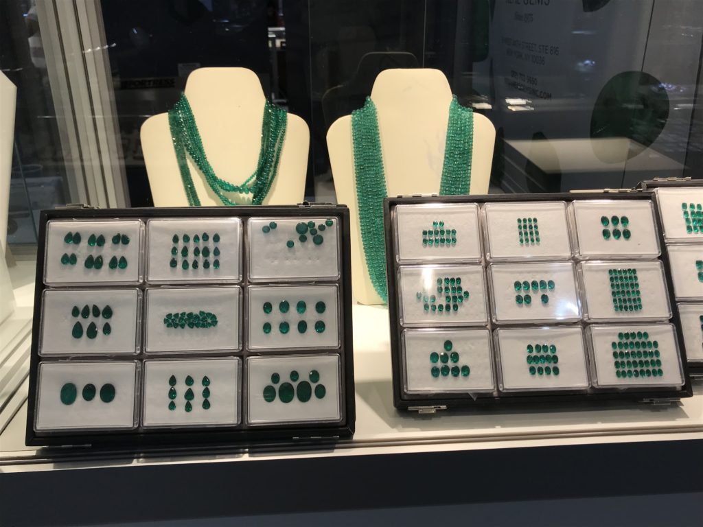 ツーソン ミネラルショー