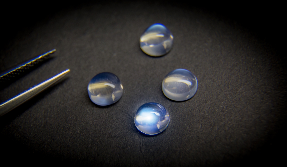 ブルームーンストーン