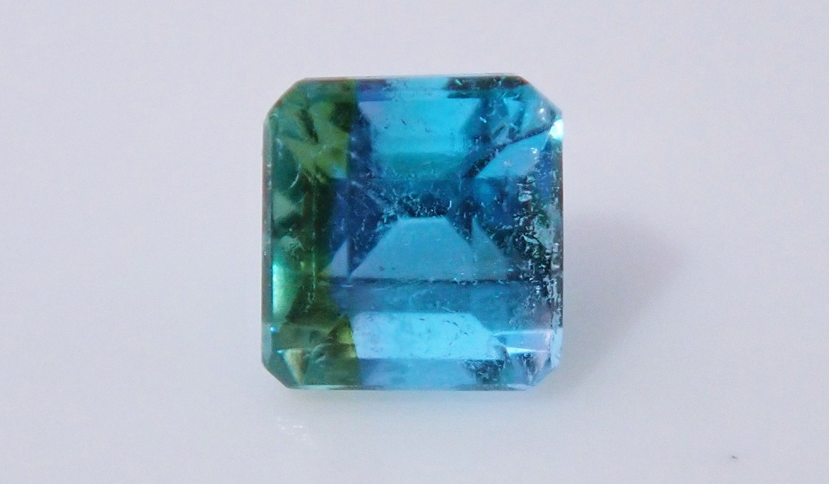 バイカラーパライバトルマリン　ルース