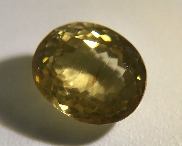 イエロージルコン