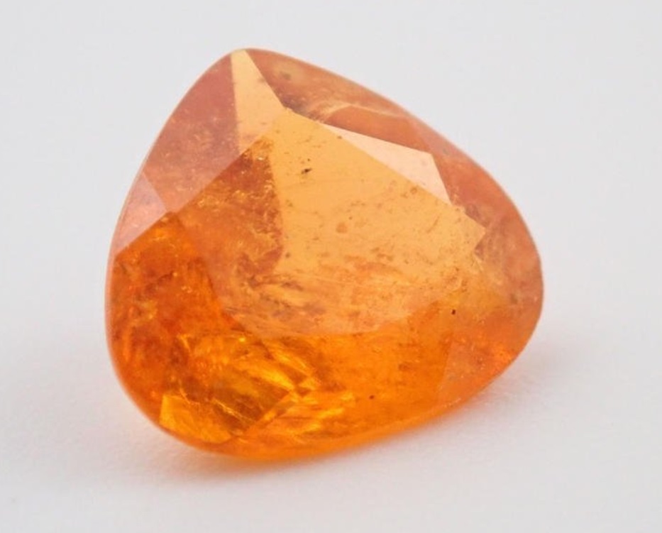 クリノヒューマナイト ルース