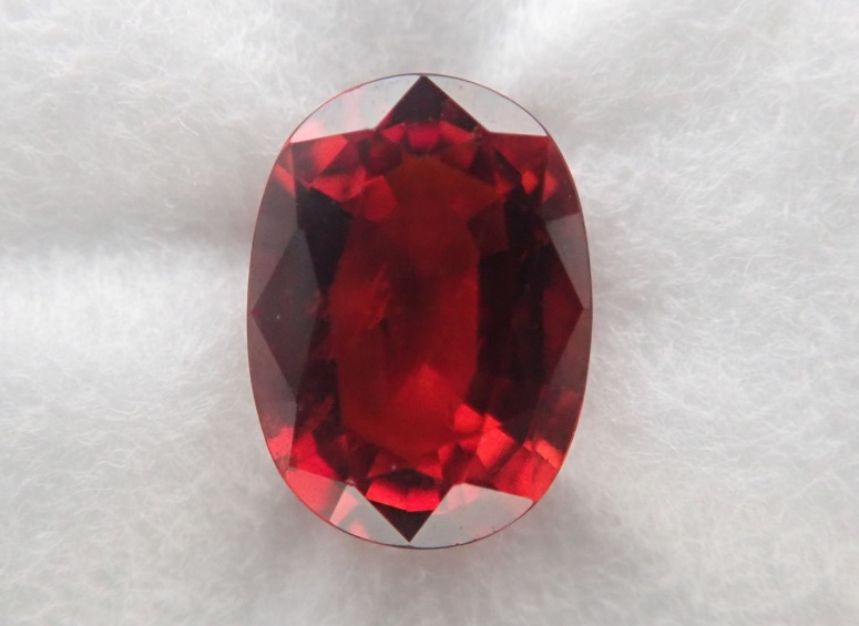 クリノヒューマイト　ルース