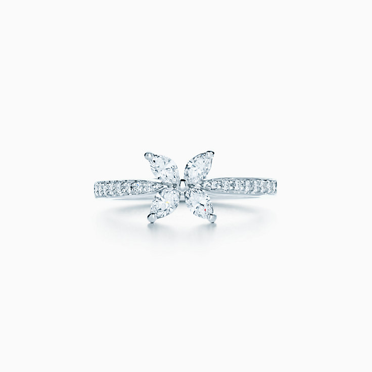 ティファニービクトリア