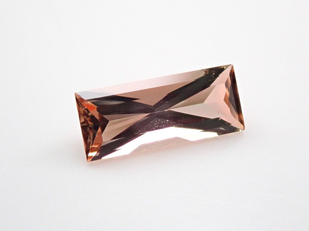 アンダリュサイト