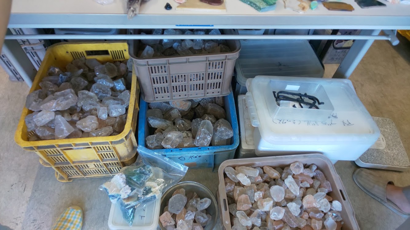 水晶 原石