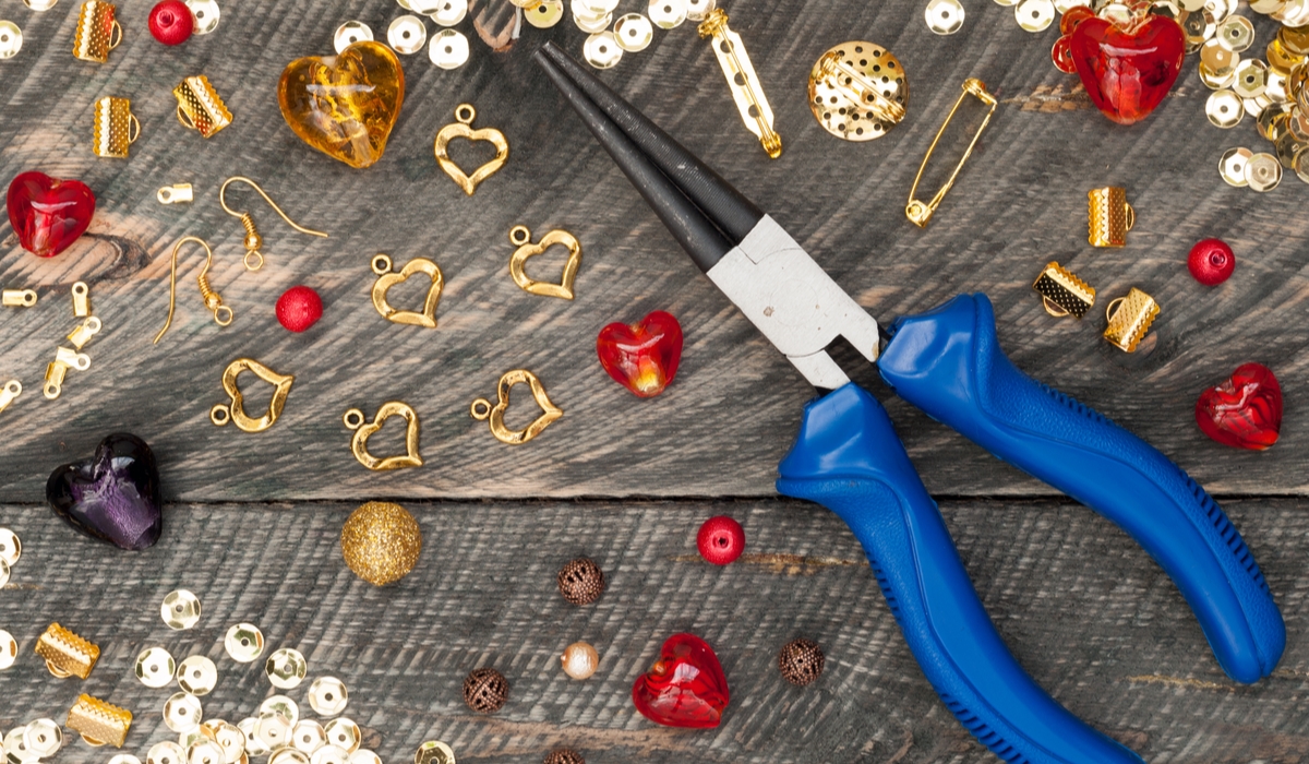 アクセサリーパーツ