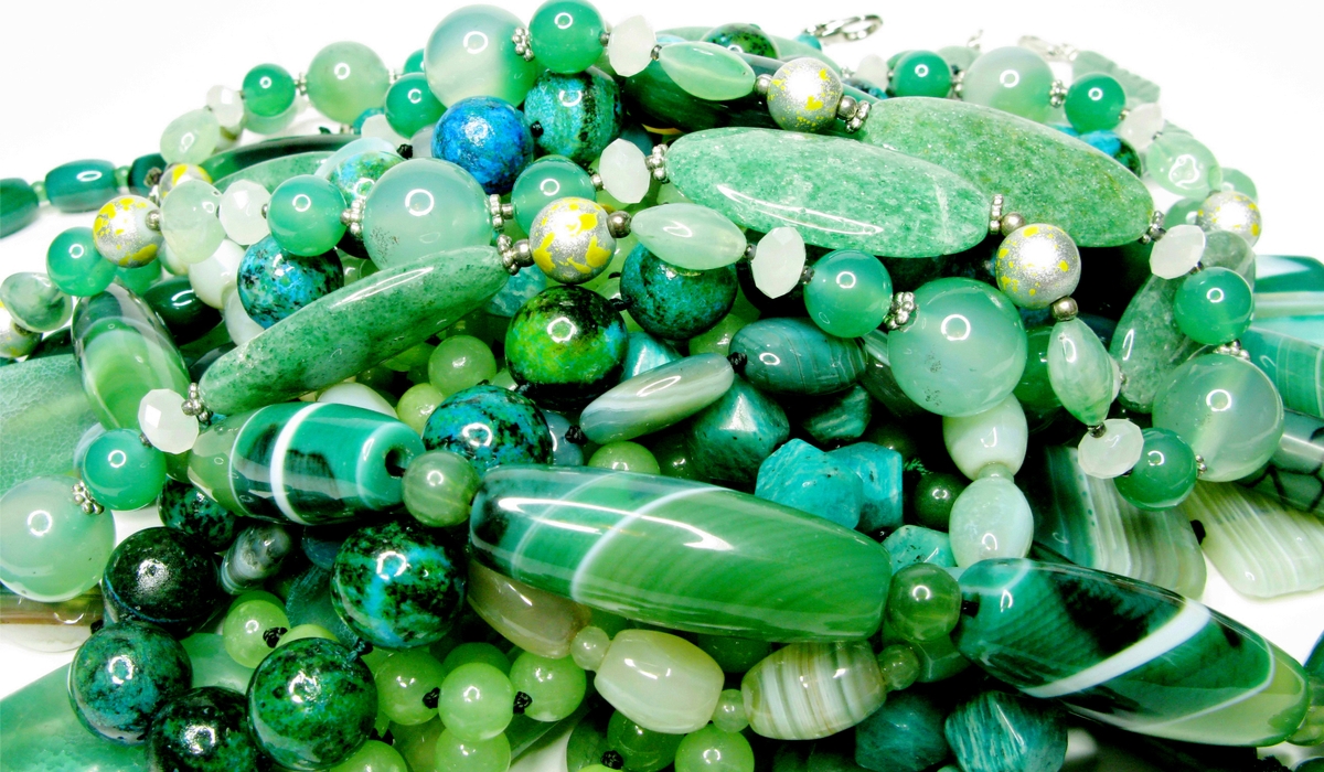 グリーンの宝石