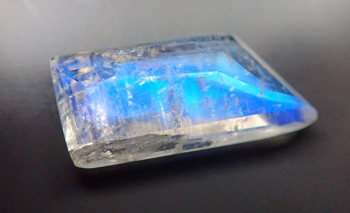 ラブラドライト　ルース