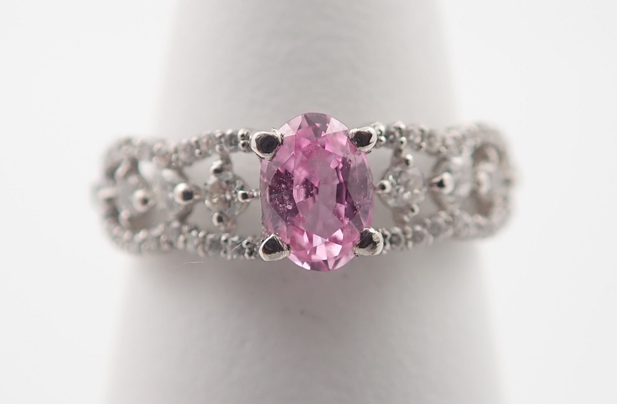 ピンクサファイア　リング