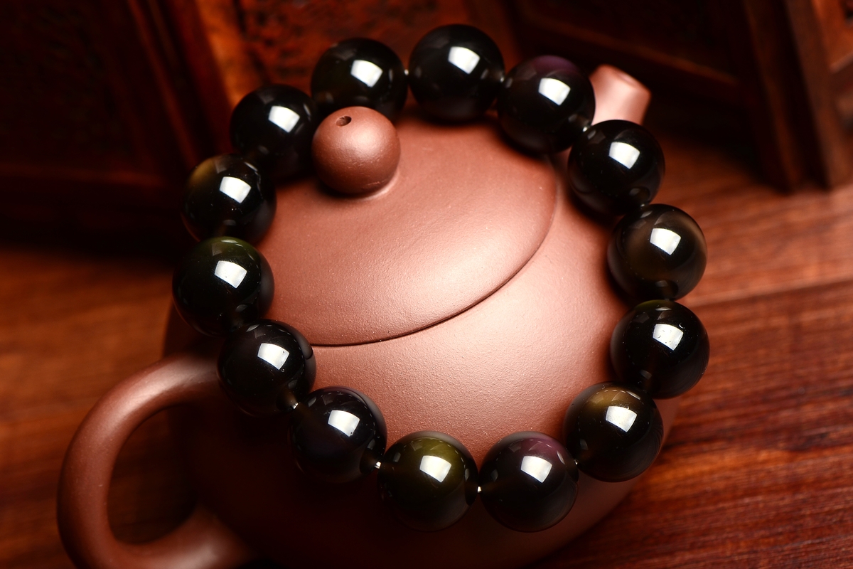 レインボーアイオブシディアン　ブレスレット