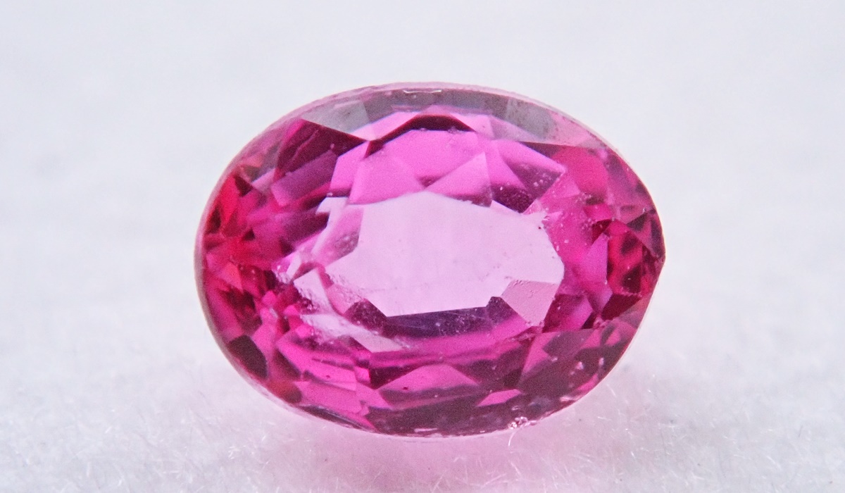 ピンクサファイア　ルース