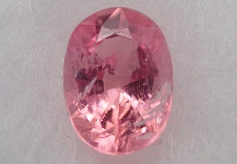 ペツォッタイト　ルース