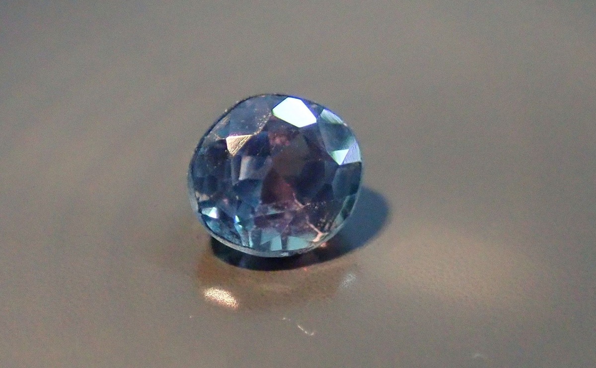 アレキサンドライト　ルース