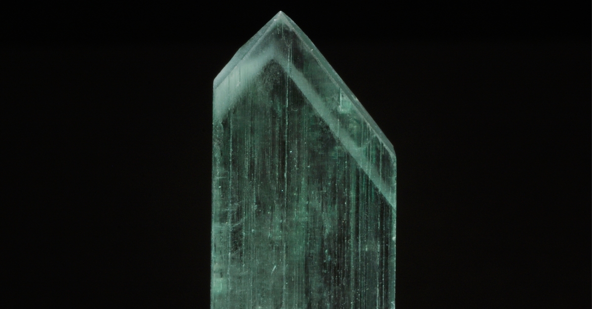 ヒデナイト　結晶