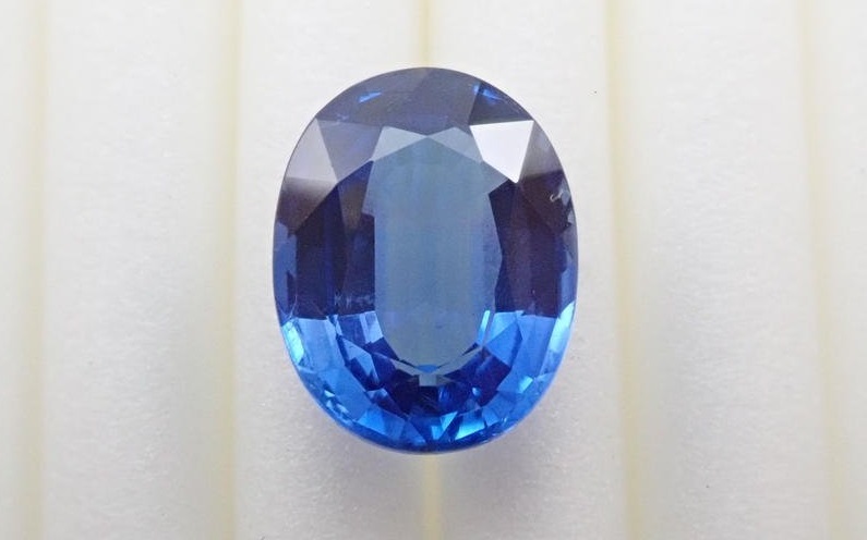 カイヤナイト　ルース