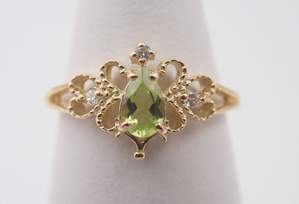 ペリドット　リング