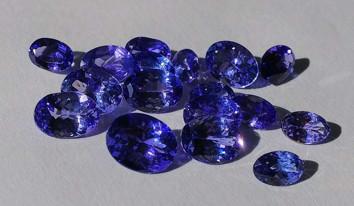 タンザナイト　ルース