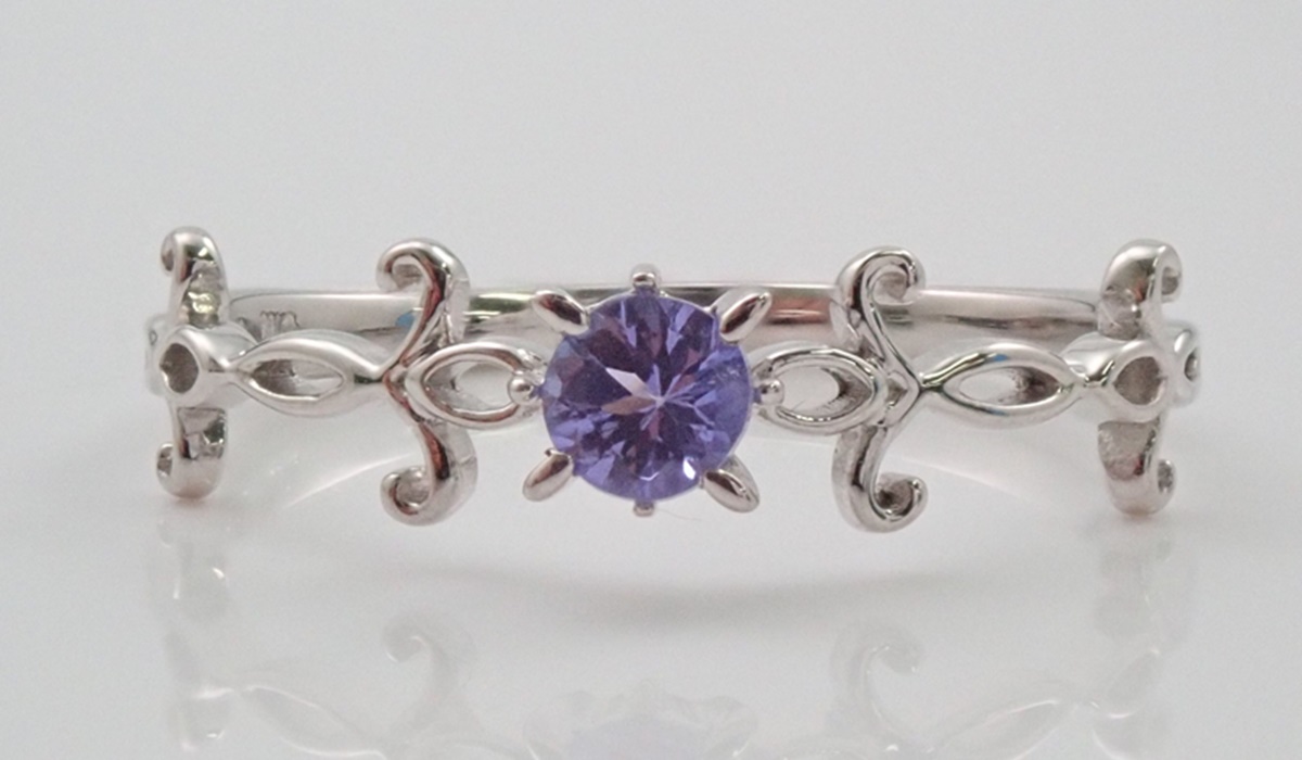 タンザナイト　リング