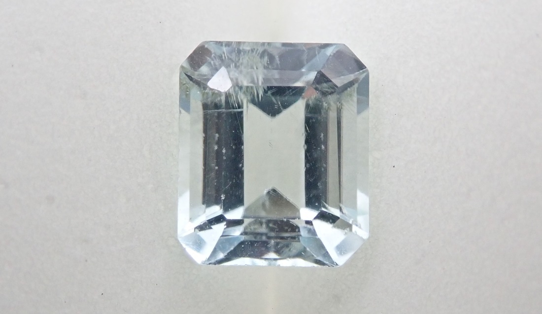 モンテブラサイト　ルース