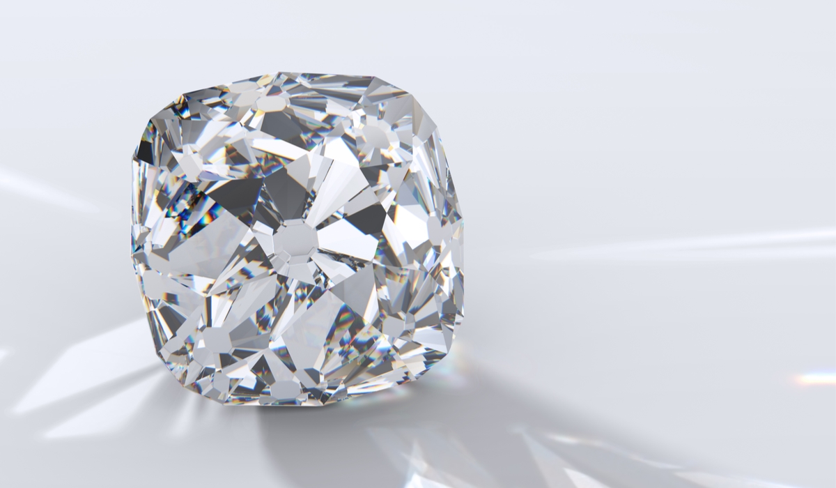 オールドクッションカット　ダイヤモンド