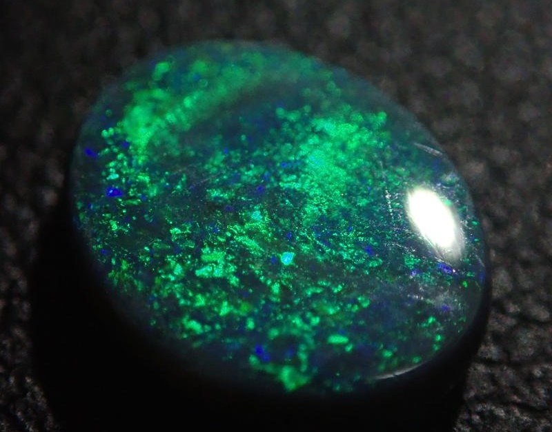 オパール　ルース