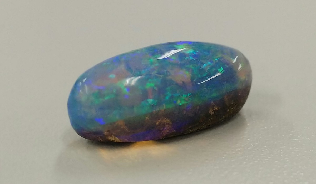 ボルダーオパール　ルース