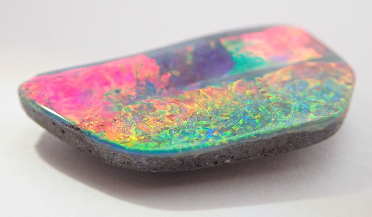 ボルダーオパール　ルース