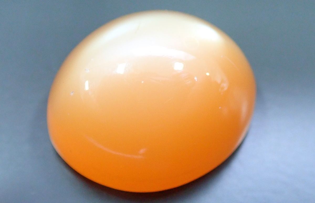 オレンジムーンストーン　ルース