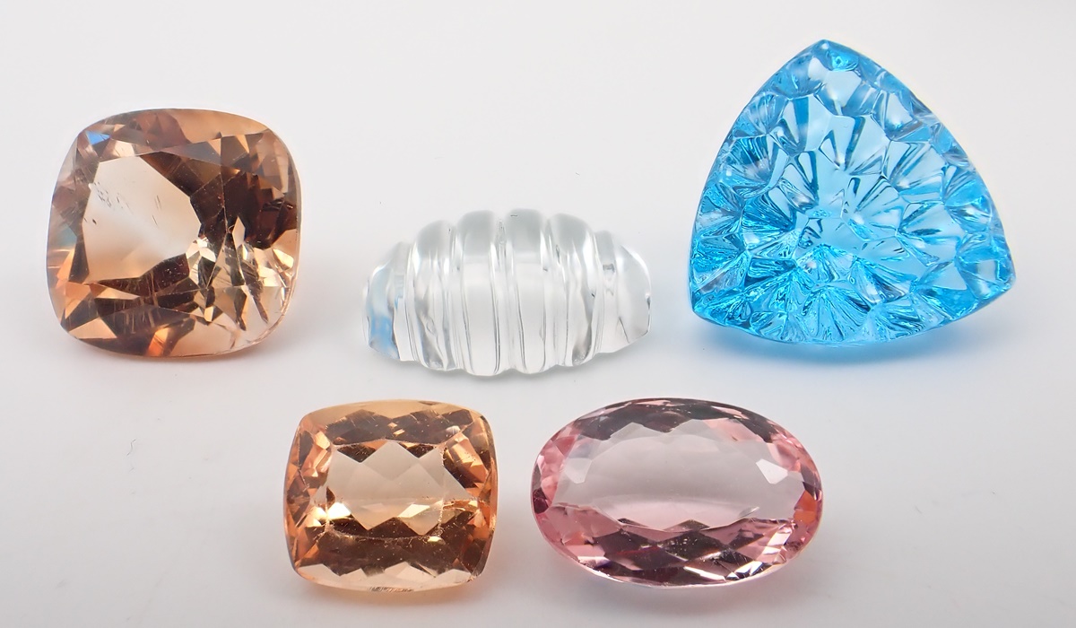 トパーズ ルース