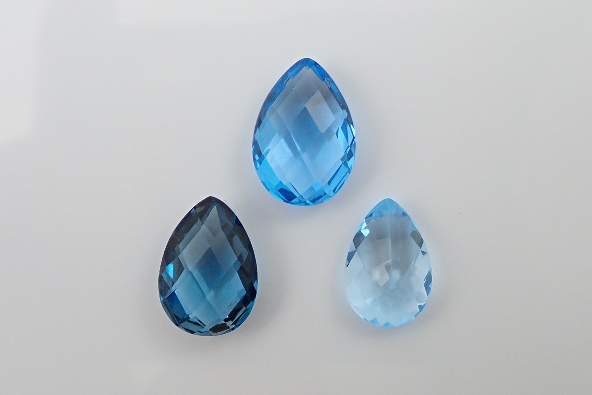 ブルートパーズ ロンドンブルー スイスブルー スカイブルー ルース