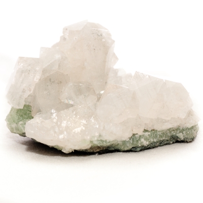 アポフィライト　原石