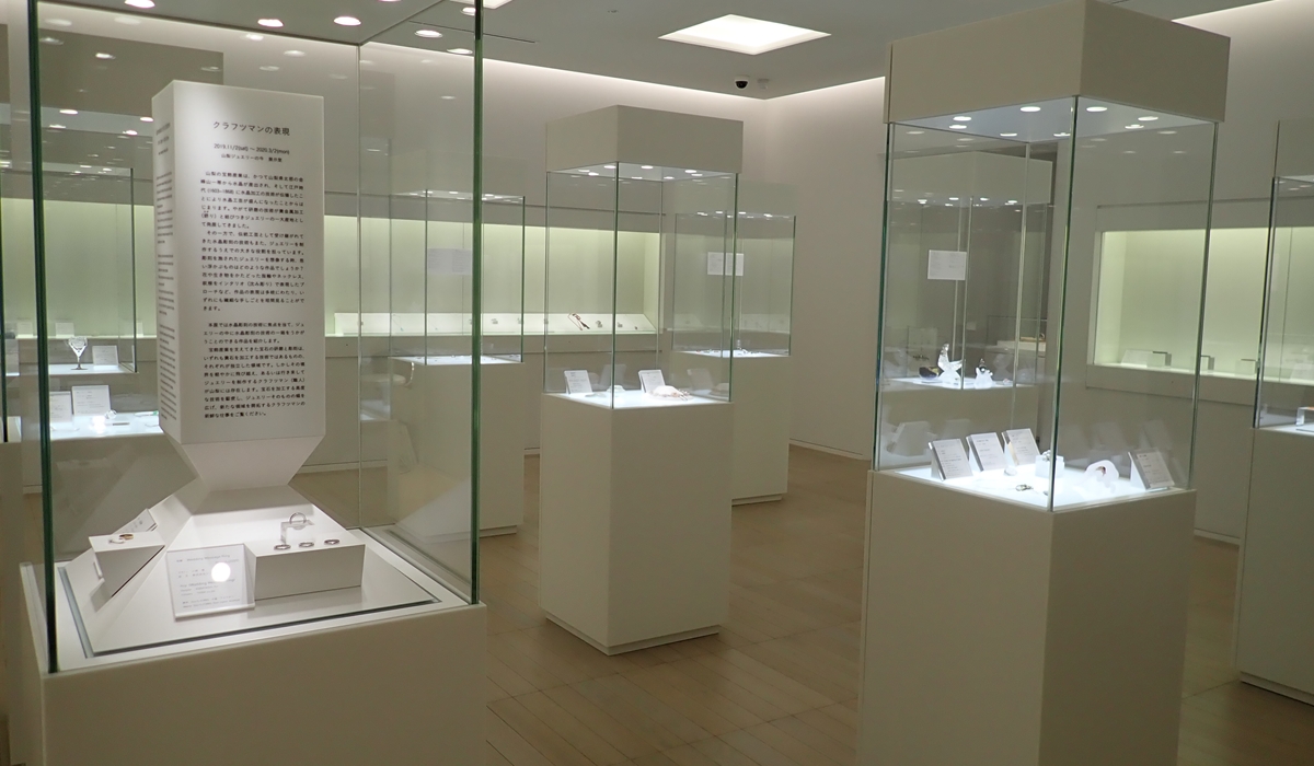 クラフツマンの表現　展示室