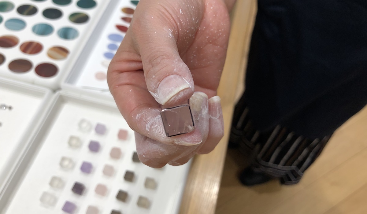 山梨ジュエリーミュージアム　研磨体験