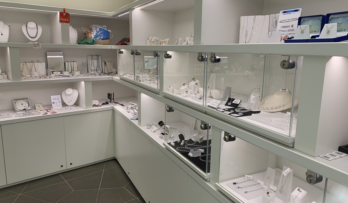山梨ジュエリーミュージアム　ショップ