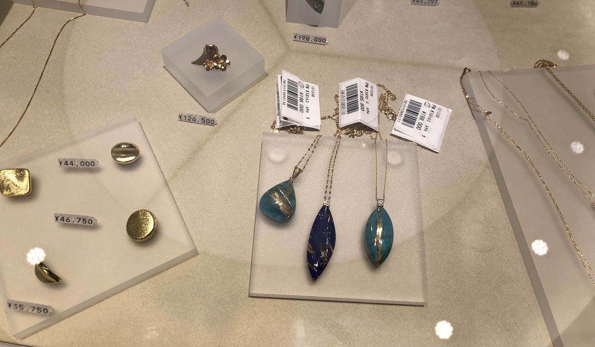 山梨ジュエリーミュージアム　ショップ