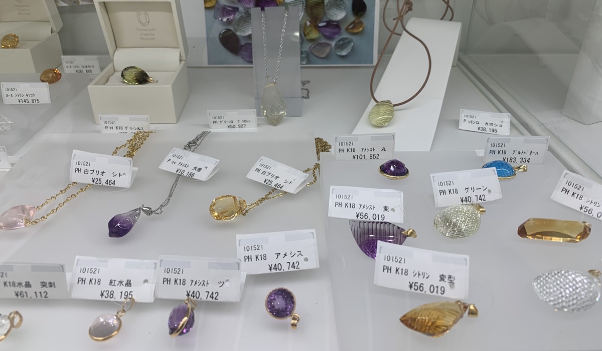 山梨ジュエリーミュージアム　ショップ