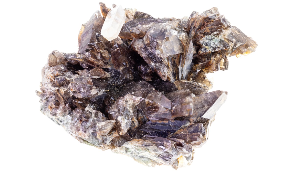 アキシナイト　原石