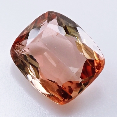 アンダリュサイト　ルース