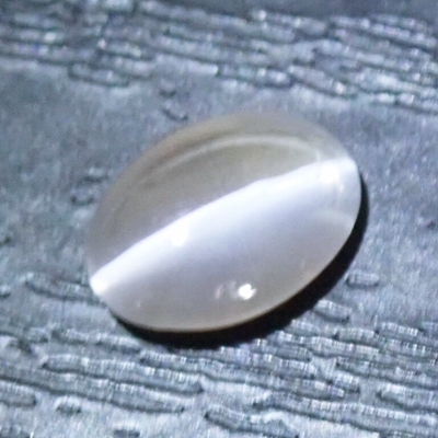 シリマナイトキャッツアイ　ルース