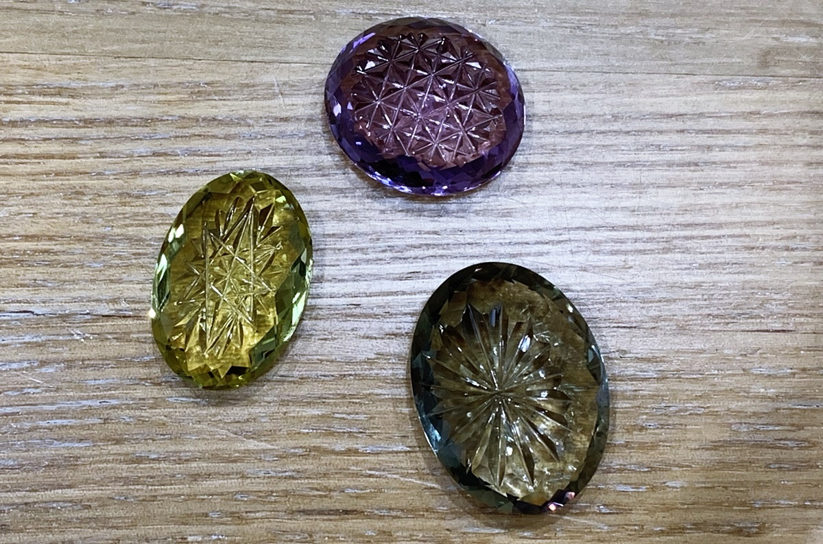 甲州貴石切子　ルース